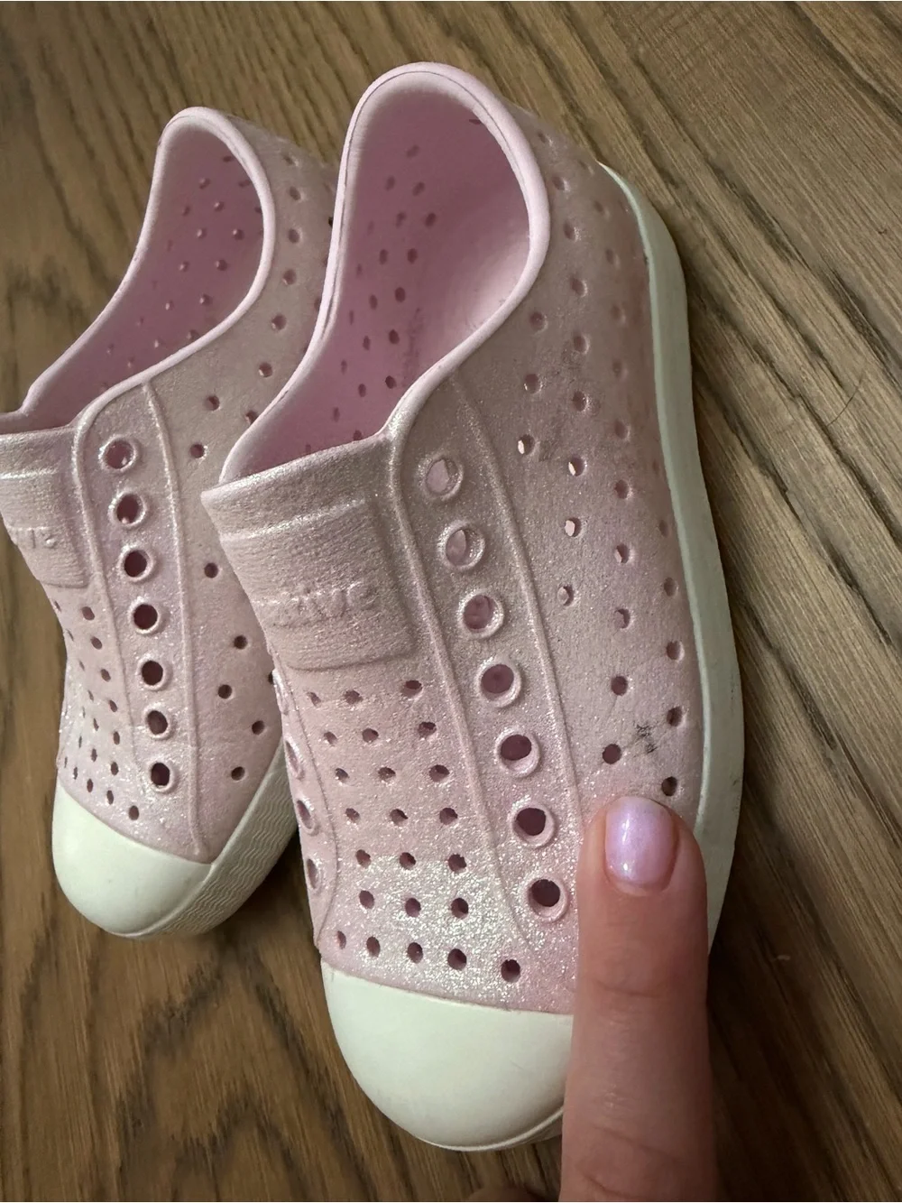 Native Jefferson Kids Slip-On Water Shoes - Glitter Pink| size c9